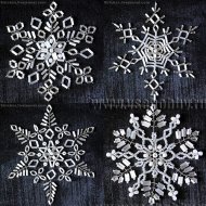Красивые снежинки из бисера Красивые снежинки из бисера