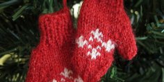 How To Make Tree Toys With Your Hands
