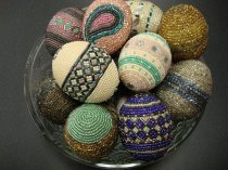 Пасхальные яйца из бисера